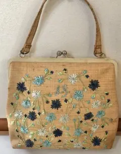 ルルギネス　がま口　ストローバッグ　お花刺繍