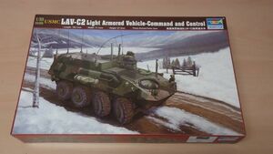 199 00371 1/35 USMC LAV-C2 指揮通信車 510/80A4 トランペッター