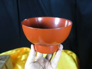 根来椀　木箱入り　桃山～江戸時代初期　漆工　塗り物　漆器　