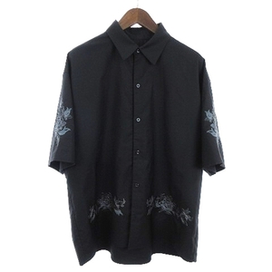 ハレ HARE フラワー刺繍 レギュラーカラー シャツ 五分袖 黒 ブラック S メンズ