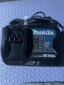 マキタ makita バッテリー充電器 DC10SA