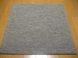 日本製防音タイルカーペット（１６枚）厚み１１ｍｍ（１４３７）在１４８枚・１枚２２０円～