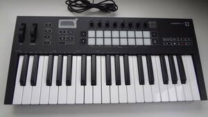 美品　novation Launchkey 37 MKIII ノベーション 37鍵盤 USB MIDI キーボード　動作確認済