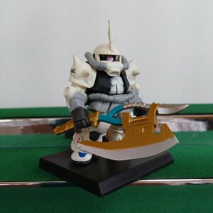 ガンダムコンバージコア　ソロモンの白狼　シン・マツナガ専用　ザクⅡ　カスタムタイプ　開封品　プレミアムバンダイ限定　CONVERGE 