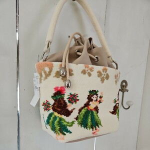 ドイツシュニール織　フェイラーの素敵な珍しいしハワイ柄　トートバッグ　ハンドバッグ　母の日のプレゼントに最適
