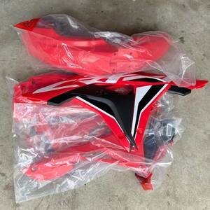 CRF250R 純正 プラスチック 外装 2018-2021 CRF450R 2017-2020 新車外し シュラウド サイドカバー フロントフェンダー リアフェンダー