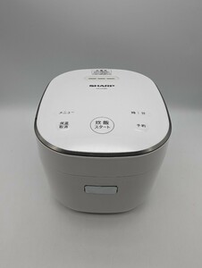 美品 動作品 シャープ SHARP ジャー炊飯器 KS-CF05C-W 白 黒厚釜 天面操作 LED表示 3合炊き 一人暮らし マイコン シンプル 炊飯ジャー