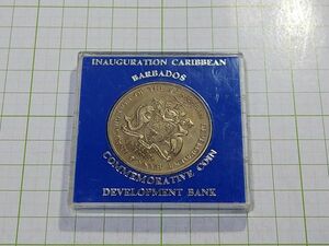 バルバドズ　FAO記念　大型４ドル硬貨　１９７０年　コイン　希少　２８ｇ　未使用　