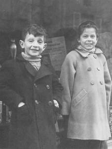 ロベール・ドアノー　Robert Doisneau　写真「Le petit couple」Gelatin Silver Print 