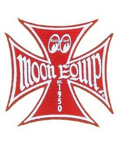 送料90円　MOON Equip Iron Cross Patch MOONEYES ムーンアイズ パッチ ワッペン [MQP001] RED