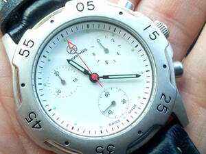 メルセデスベンツ　AMG　SWISSMADE　メンズクロノグラフ腕時計　スイス製