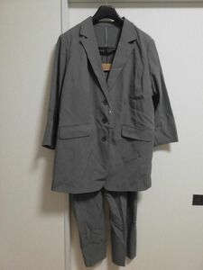 スーツ2点セット　レディース　(ジャケット＋パンツ)　34号　グレーストライプ 【MAA-877】