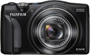 FUJIFILM デジタルカメラ FinePix F770EXR 光学20倍 ブラック F FX-F770EXR(中古品)