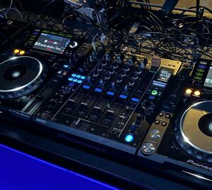 DJM-900SRT Serato DJ Edition