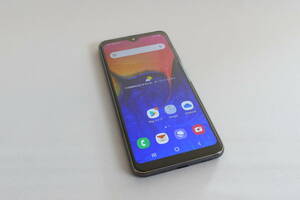 【中古・送料込み】Galaxy A20（au SCV46）ブラック