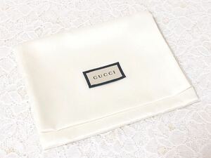 グッチ「GUCCI」財布保存袋 (2650) 正規品 付属品 内袋 布袋 フラップ型 ホワイト 布製 ナイロン生地 小型財布用 折財布用 16×13cm