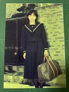 【激レア】伊藤麻衣子　写真　制服　紺色　清楚　昭和タレント　80年代アイドル 