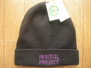 即決新品 / PEACE PROJECT / ニット帽 / 黒 & 紫系 刺繍 / 送料無料