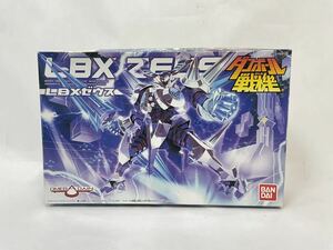 未組立品　ダンボール戦機 LBX 033 ゼウス