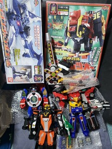 ゴーオンジャー炎神合体シリーズDXエンジンオーG12 セット他なりり付き