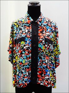 Bana8・衣類◆マークバイ マークジェイコブス トップス 半袖 とろみシャツ オーバーシャツ 黒地 カラフル およそMサイズ
