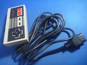 ファミコンハード　NES 純正コントローラー NES-004 Nintendo Wired Controller , Model Nes-004 Made In Japan