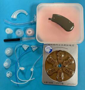 シーメンス補聴器　ＡＲＴＩＳ２ Ｌｉｆｅ　アーティス２ライフ　軽度～中度難聴用　　３１２電池仕様　②