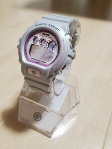 CASIO G-SHOCK mini GMN-692-8JR 専用スタンド付き / カシオ ジーショック ミニ ライトグレー ピンク