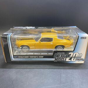 AMERICAN MUSCLE 1/18 1971 Chevrolet Camaro Z/28 シボレー カマロ ゴールド ブラックライン ミニカー 中古 稀少 激レア