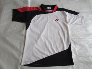 メンズ Mサイズ YONEX 半袖 Tシャツ USED きれい ゲームシャツ ヨネックス ホワイト/ネイビー/レッド系 テニス バドミントン 他