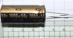 ニチコンMUSE 最高級オーディオ用電解コンデンサ１０００μF ５０V １個