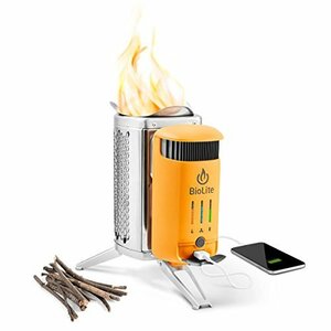 【中古】BioLite キャンプストーブ2- 小さく軽量な薪ストーブ、USBフレックスライト、着火剤、過剰な熱を使いUSB充電のための3Wの電気を生