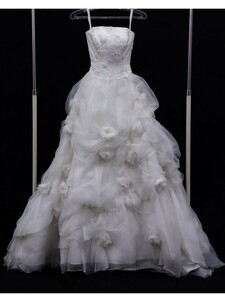 ブライダルフェア ウエディングドレス オフホワイト 結婚式 舞台 スタジオ 衣装 5R 【レンタル 中古品】