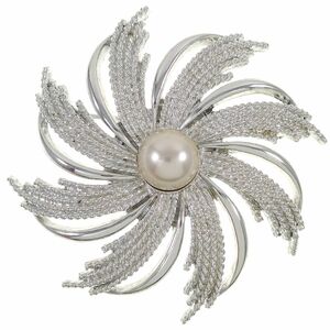 A6671◆【SARAH COVENTRY】◆ SILVERY SUNBURST 1960s ◆ 大きな銀色の花 * フェイクパールの飾り ◆ ヴィンテージブローチ ◆