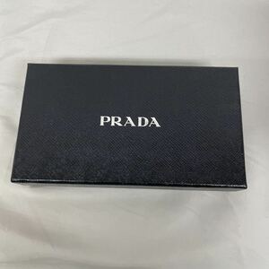 プラダ　PRADA 箱　空き箱　長財布用　BOX