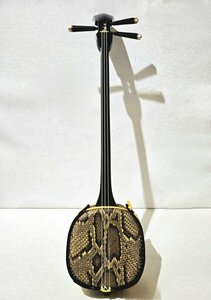 沖縄三線 蛇皮 三線 和楽器 弦楽器 民族楽器 演奏 初心者 レッスン 強化二重張り