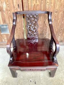 ② 紫檀 唐木 無垢材 中国美術 花梨 天然木 肘掛椅子 アームチェア 梅花透かし彫 花鳥図 応接椅子 和家具