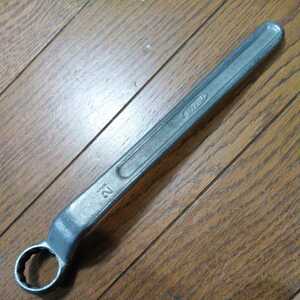 ダイハツ工業 車載工具 整備用工具 眼鏡レンチ wrench サイズ表記21mm. 全長223.7mm. 裏面には76A 大阪発動機 三輪トラック タフトミゼット