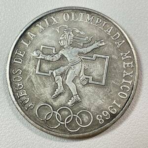 メキシコ 硬貨 古銭 オリンピック 1968年 アステカ 球技選手 国章 記念硬貨 コイン 「レプリカ」　重23.35g