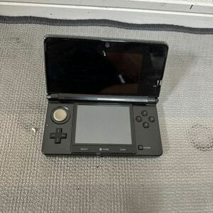Nintendo 3DS 、黒色