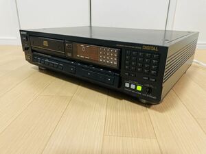 【通電OK】SONY コンパクトディスクプレイヤー　CDP-555ESD