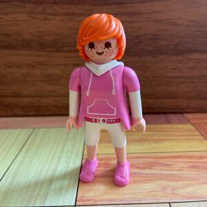 新品プレイモービル シティライフアクセサリー　オレンジヘアの女性　ドールハウス　ミニチュア　Kindly search playmobil yoru!