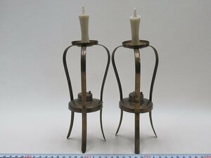 D1345 真鍮 三足 燭台 一対 和蝋燭 蝋燭立て 仏具 照明器具 160g