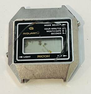 動作未確認　Ricoh(リコー) Riquartz-LCD 812007 腕時計 デジタル　本体のみ
