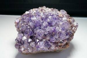 30年前の未使用在庫!アメジストウルグアイ産/amethyst /紫水晶/アメジスト【原石347g】