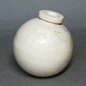 旧日本軍【 教練用 模擬手榴弾 】陶磁器 第一次世界大戦中の品 花生にも g2689