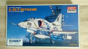 [m12972y z] ACADEMY 1/48 A-4E/F SKYHAWK　U.S. NAVY ATTACK BOMBER　プラモデル