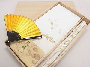 平和屋2■和装小物　帯締め・帯揚げ・扇子セット　中国三大刺繍　スワトウ刺繍　礼装用　松竹梅　金糸　逸品　未使用　DAAA5014yyy