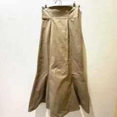 【ナチュラルクチュール】レディース スカート 薄茶 Mサイズ スリット