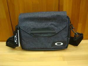 新品OAKLEY(オークリー)ESSENTIAL BODY BAG DARK HEATHER GREY 20Q